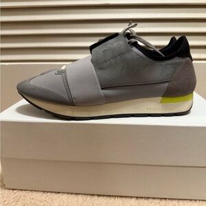 Balenciaga Men's Gray and Black Sneakers